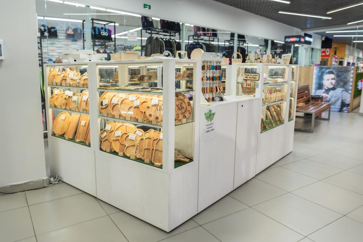 Вход в магазин EcoWoods