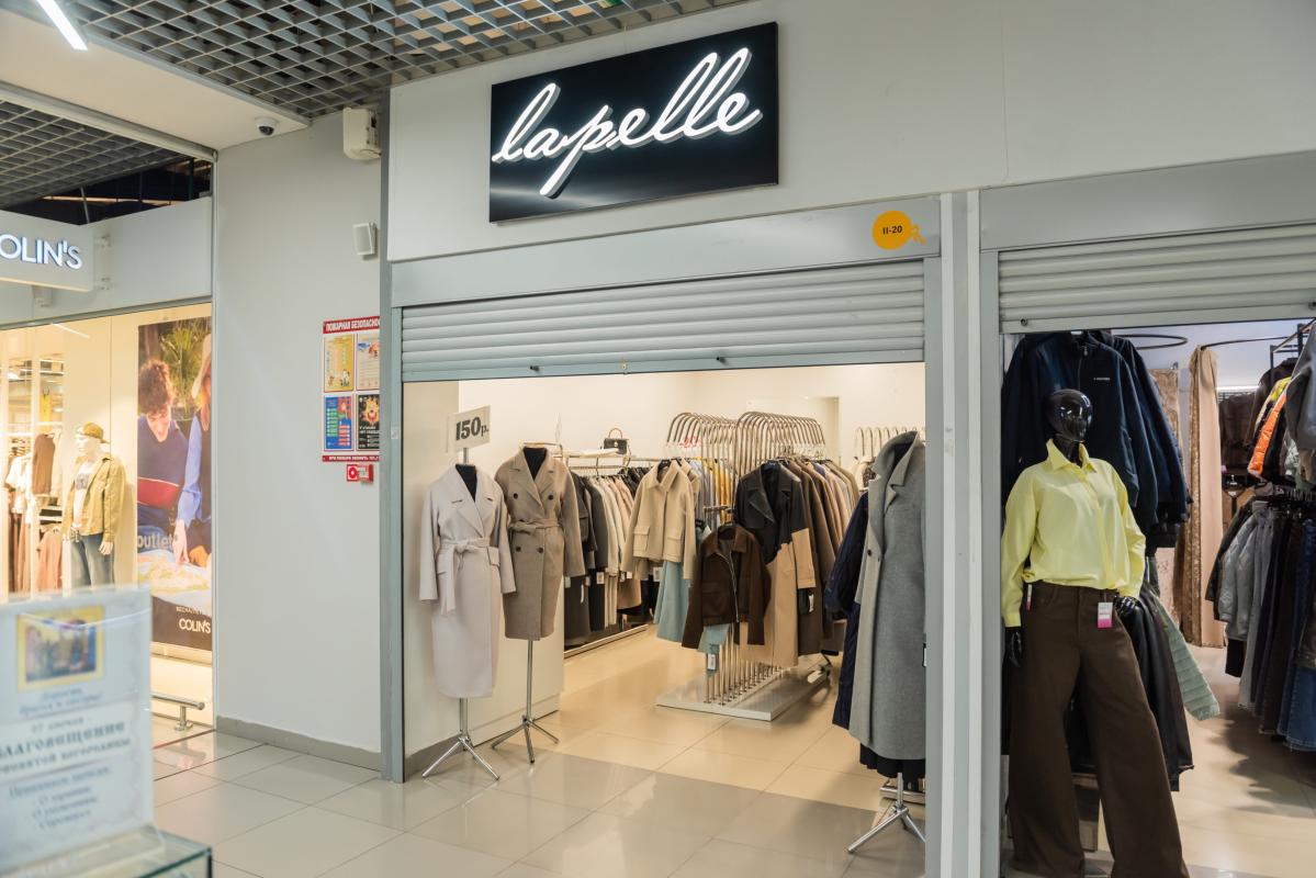 Вход в магазин Lapelle